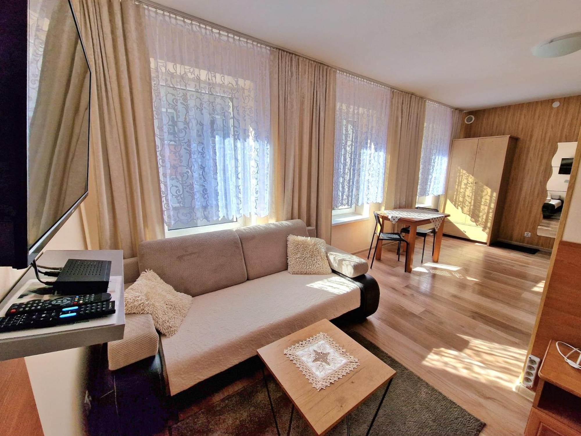 Aparthouse Apartamenty Centrum - In The City Center Near The Train Station Katowice Exterior foto